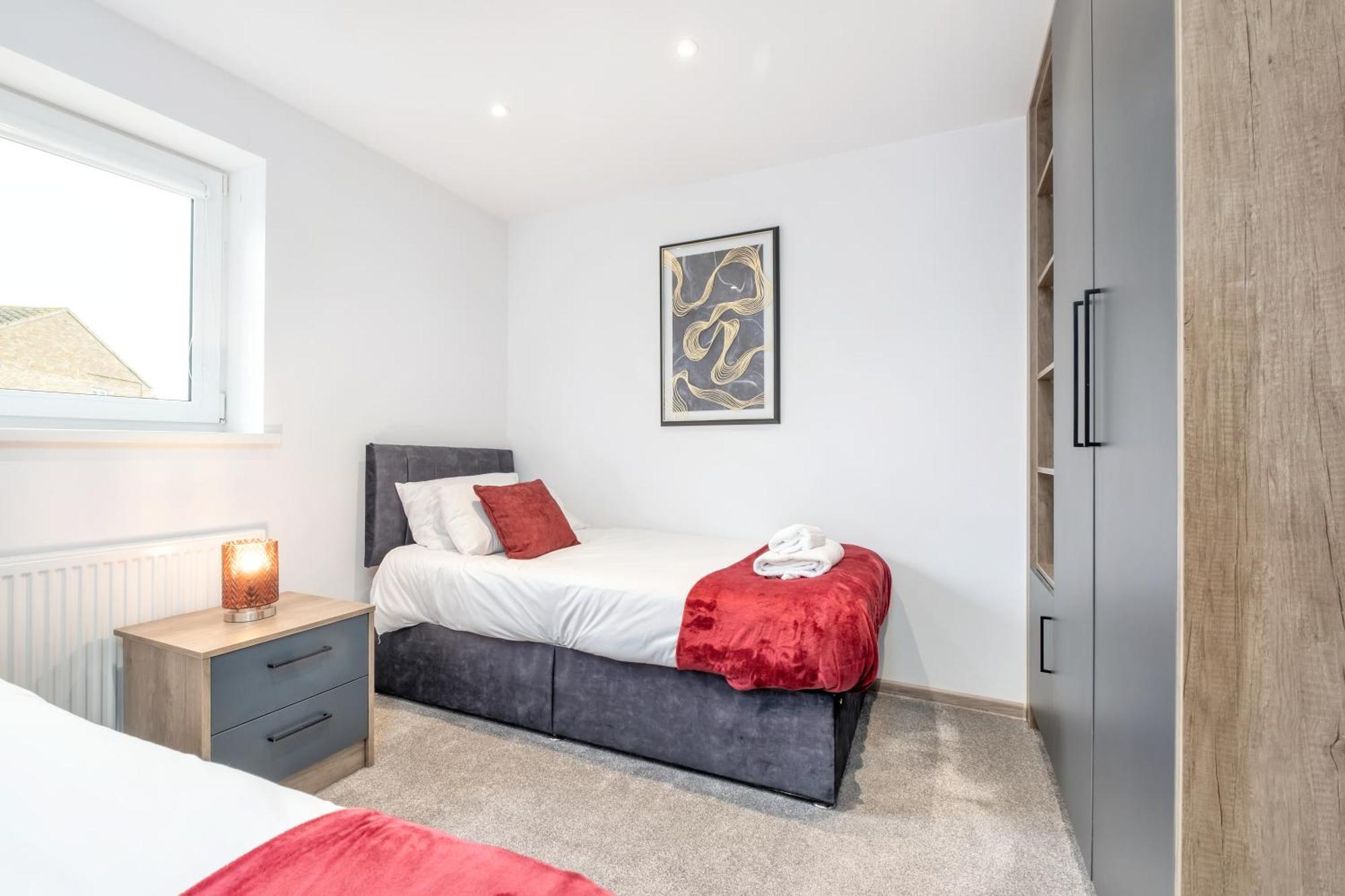 Perfect For Contractors And Leisure - Close To City Centre Apartment - Sleeps Up To 5 Peterborough Eksteriør billede